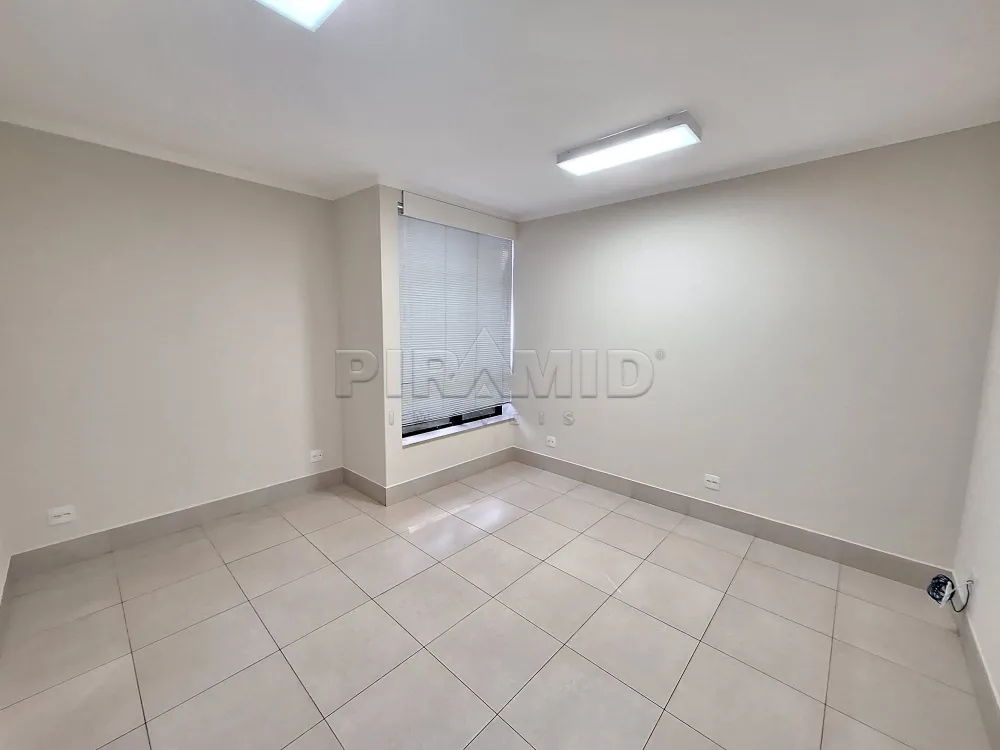 Alugar Comercial / Sala em Ribeir&atilde;o Preto R$ 1.800,00 - Foto 2