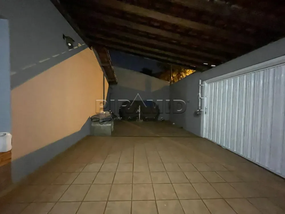 Alugar Casa / Padr&atilde;o em Ribeir&atilde;o Preto R$ 1.500,00 - Foto 3