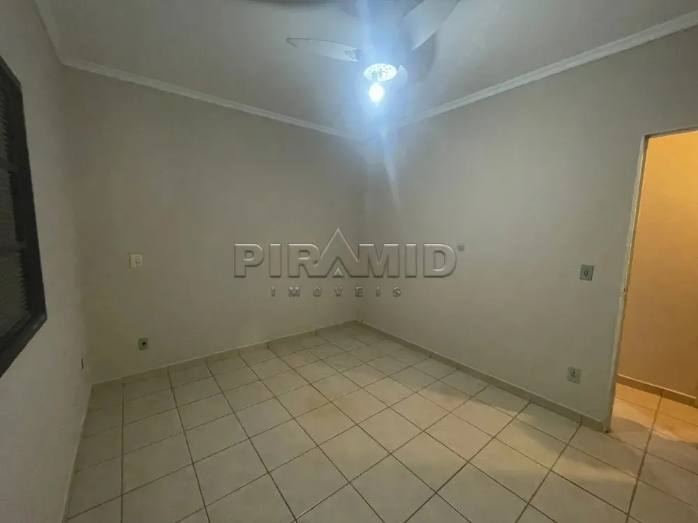 Alugar Casa / Padr&atilde;o em Ribeir&atilde;o Preto R$ 1.500,00 - Foto 20