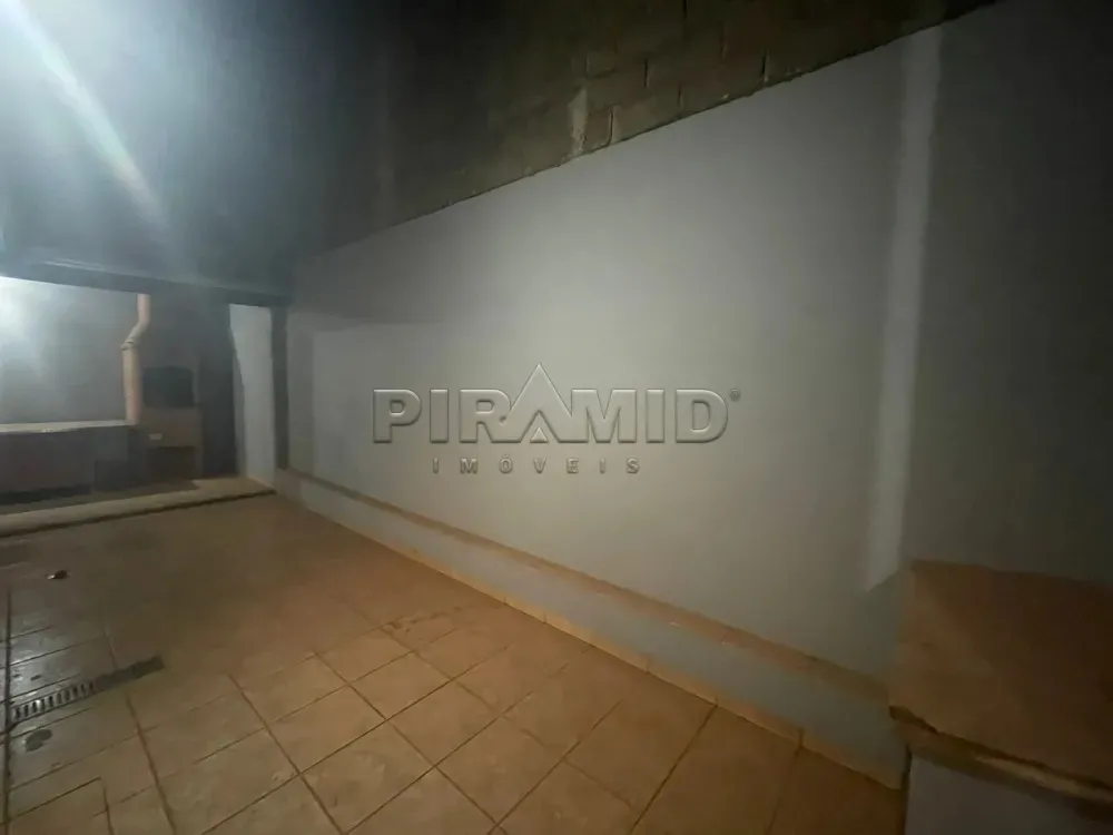 Alugar Casa / Padr&atilde;o em Ribeir&atilde;o Preto R$ 1.500,00 - Foto 32