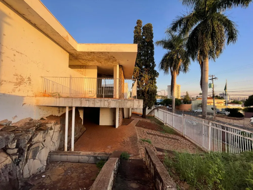 Alugar Casa / Padr&atilde;o em Ribeir&atilde;o Preto R$ 8.000,00 - Foto 48