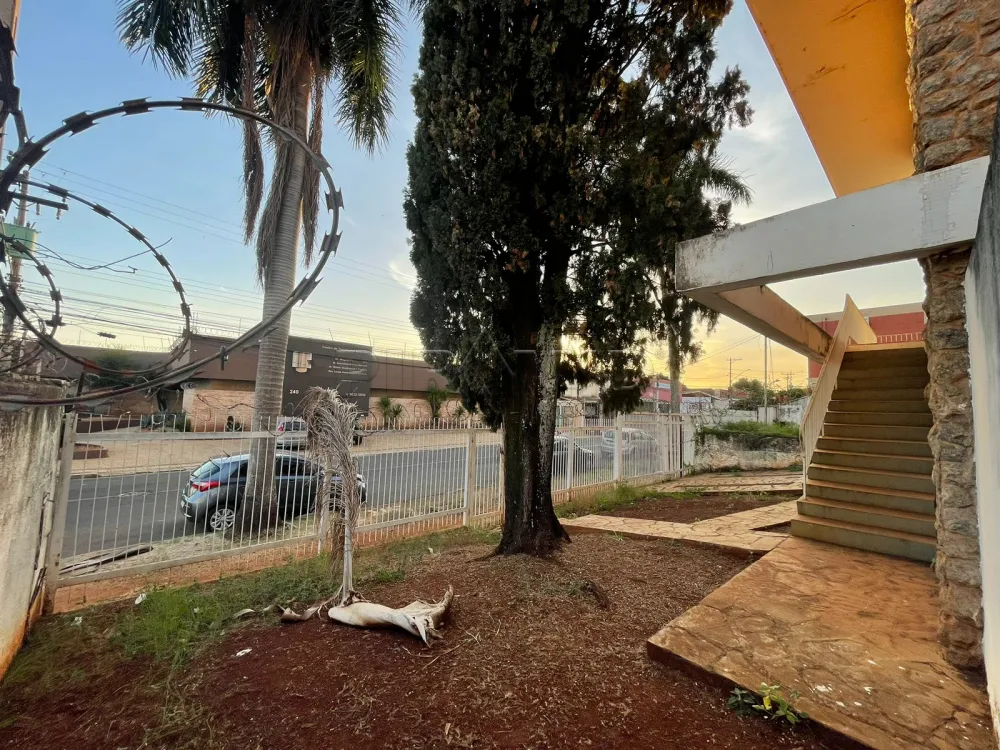 Alugar Casa / Padr&atilde;o em Ribeir&atilde;o Preto R$ 8.000,00 - Foto 56