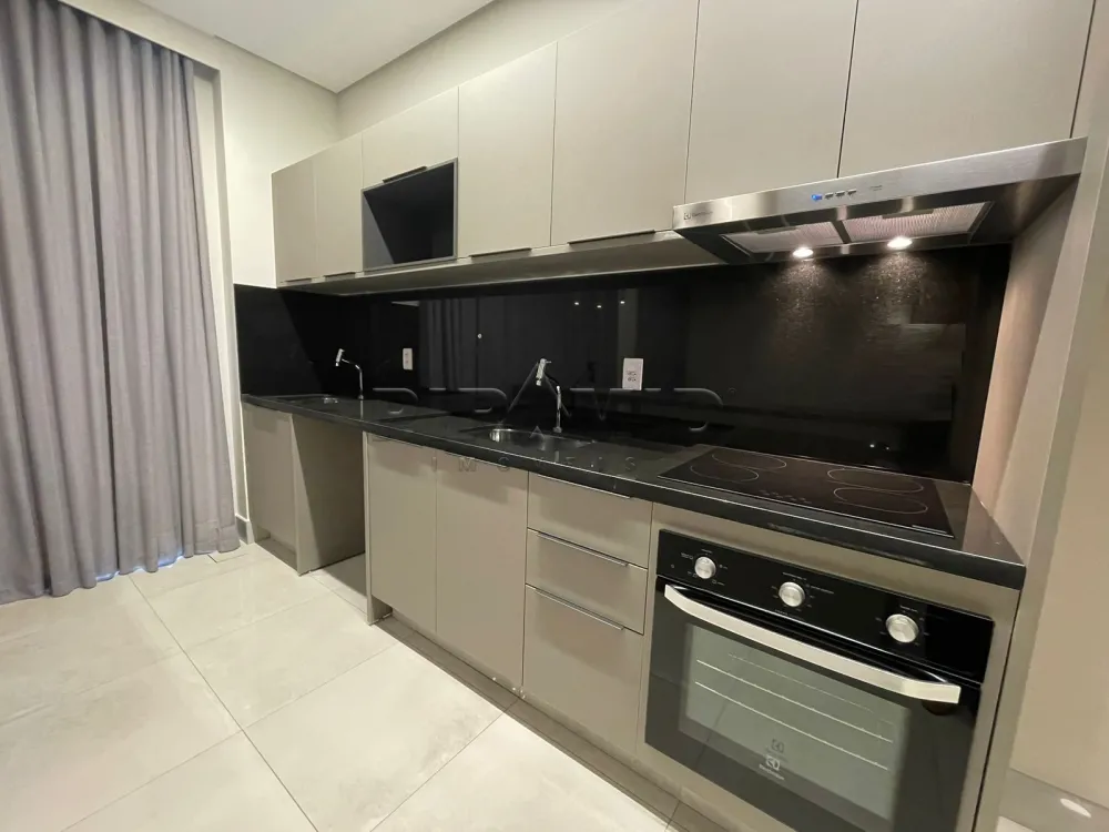 Alugar Apartamento / Padr&atilde;o em Ribeir&atilde;o Preto R$ 3.400,00 - Foto 4