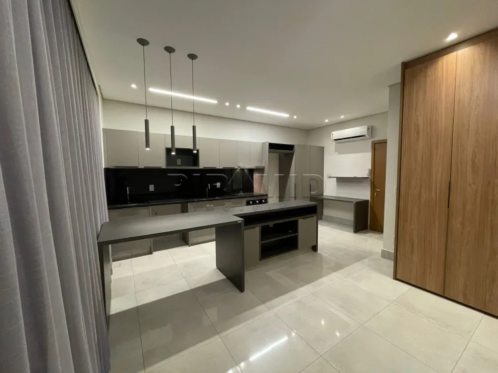 Alugar Apartamento / Padr&atilde;o em Ribeir&atilde;o Preto R$ 3.400,00 - Foto 17