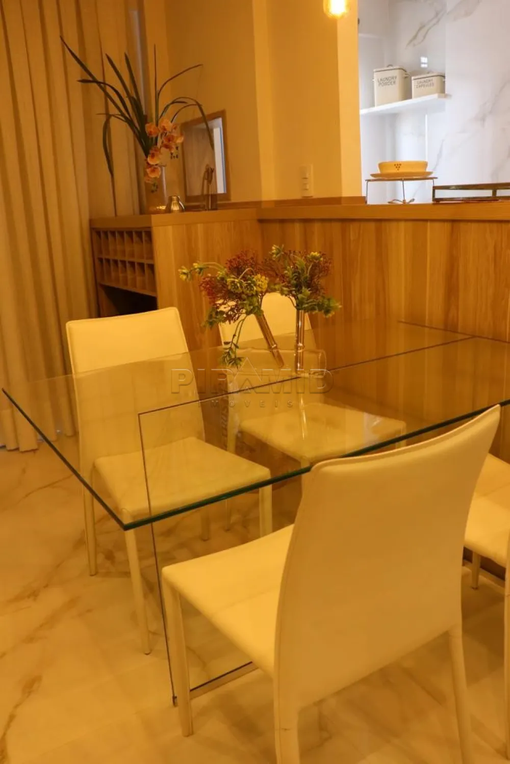 Alugar Apartamento / Padr&atilde;o em Ribeir&atilde;o Preto R$ 4.100,00 - Foto 4