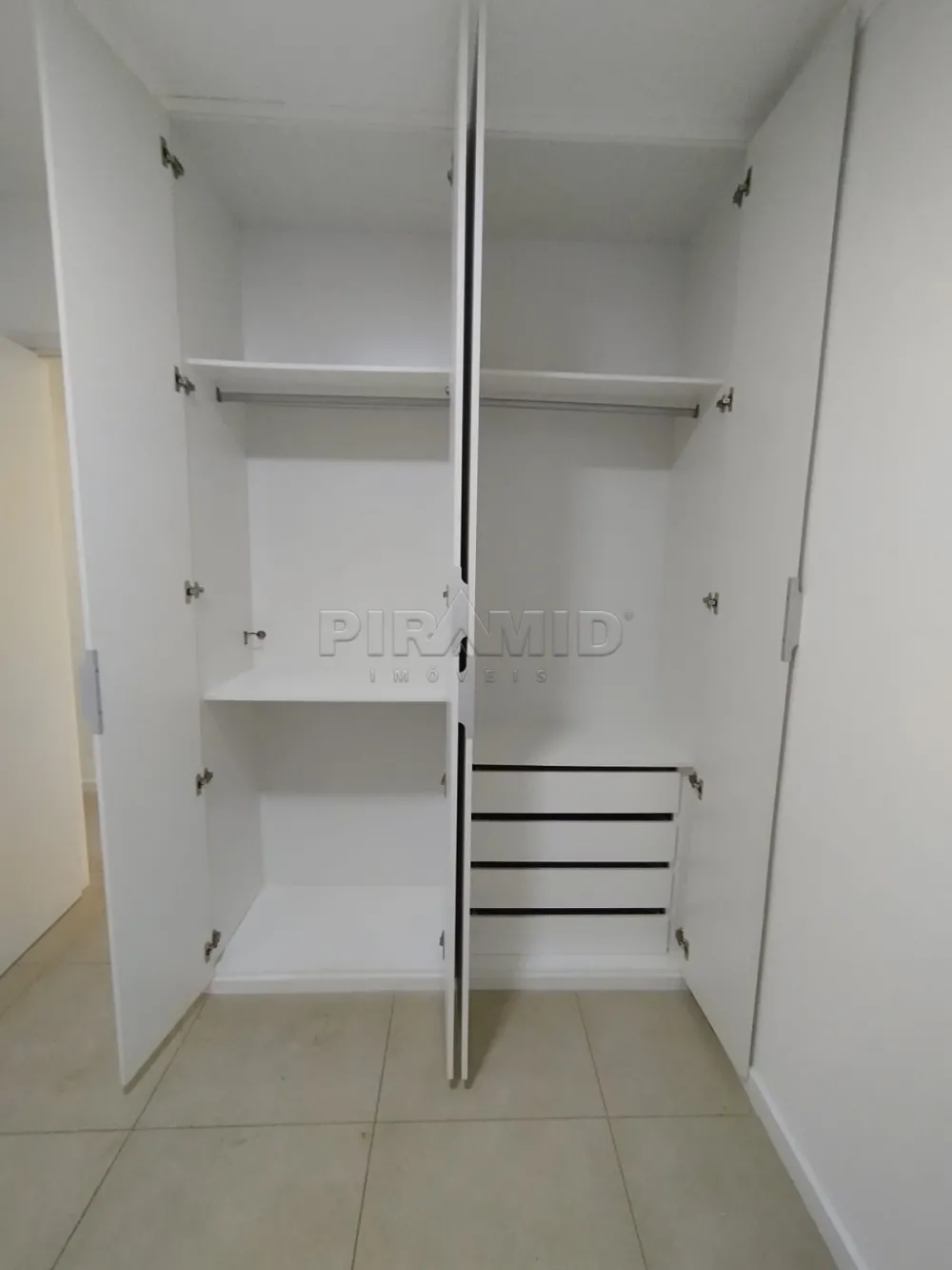 Alugar Apartamento / Padr&atilde;o em Ribeir&atilde;o Preto R$ 2.700,00 - Foto 11