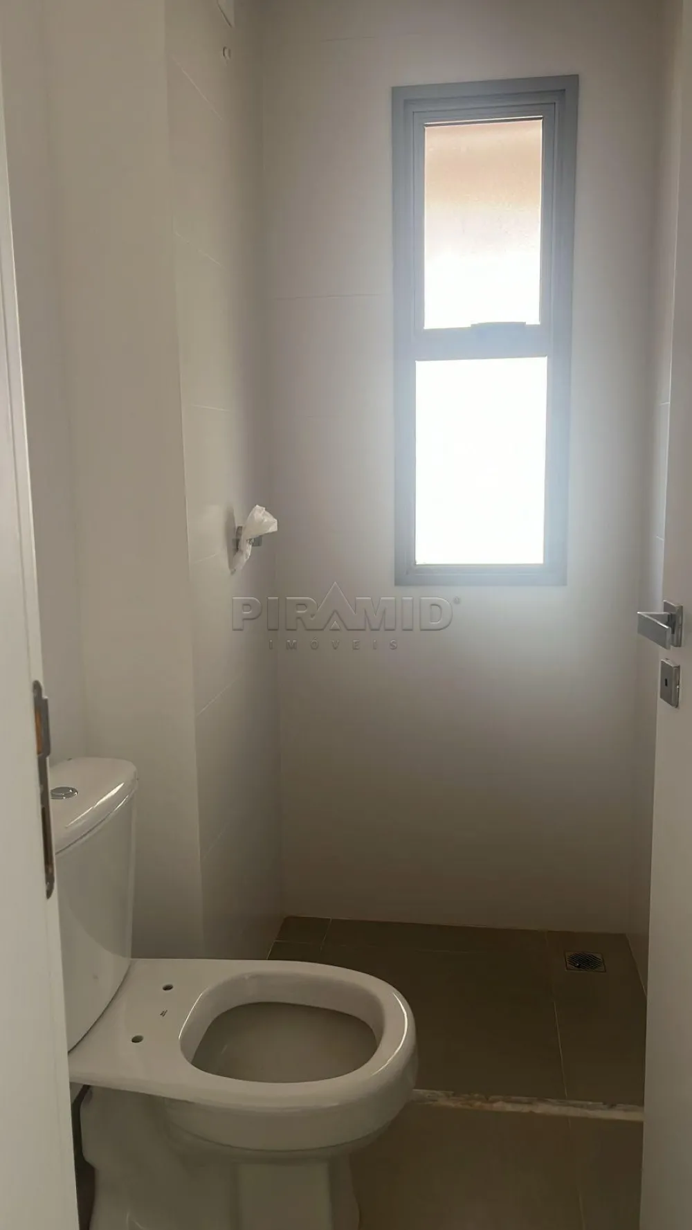 Alugar Apartamento / Padr&atilde;o em Ribeir&atilde;o Preto R$ 3.000,00 - Foto 4