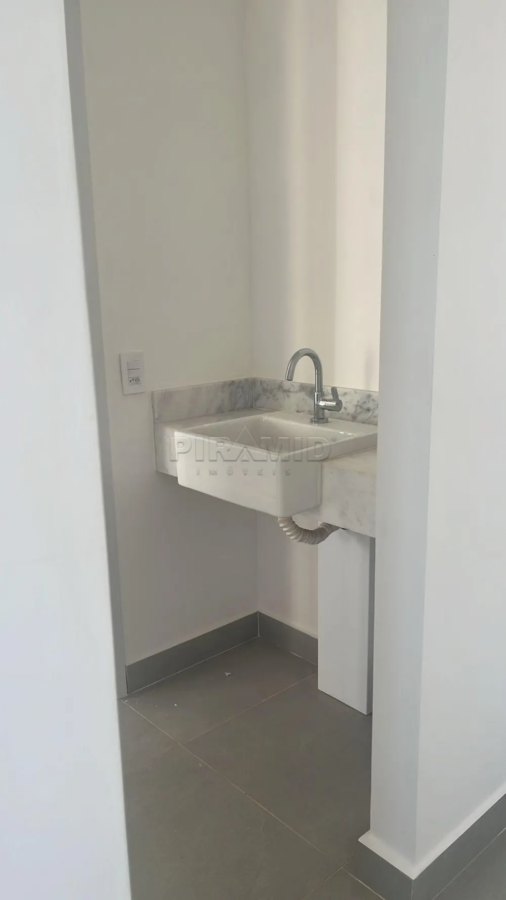 Alugar Apartamento / Padr&atilde;o em Ribeir&atilde;o Preto R$ 3.000,00 - Foto 5