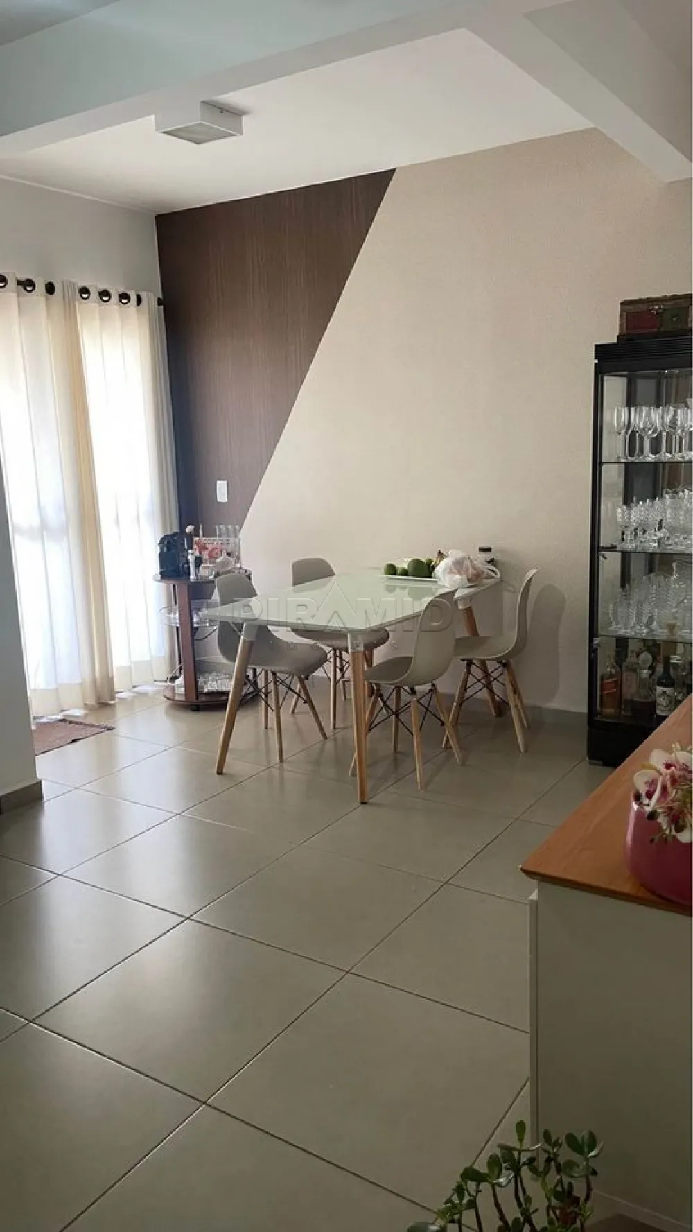 Comprar Apartamento / Padr&atilde;o em Ribeir&atilde;o Preto R$ 370.000,00 - Foto 2