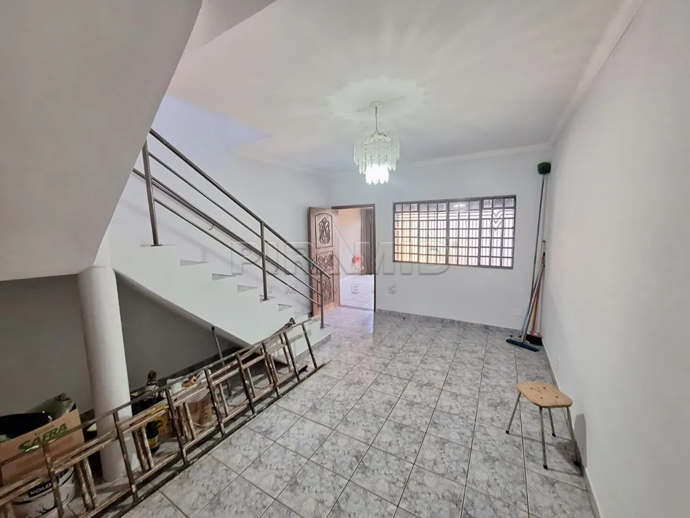 Alugar Casa / Padr&atilde;o em Ribeir&atilde;o Preto R$ 2.000,00 - Foto 3