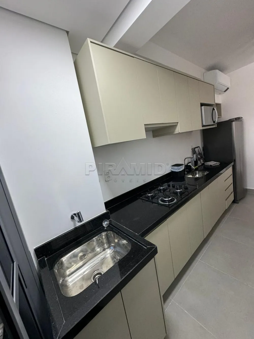 Alugar Apartamento / Padr&atilde;o em Ribeir&atilde;o Preto R$ 2.950,00 - Foto 9