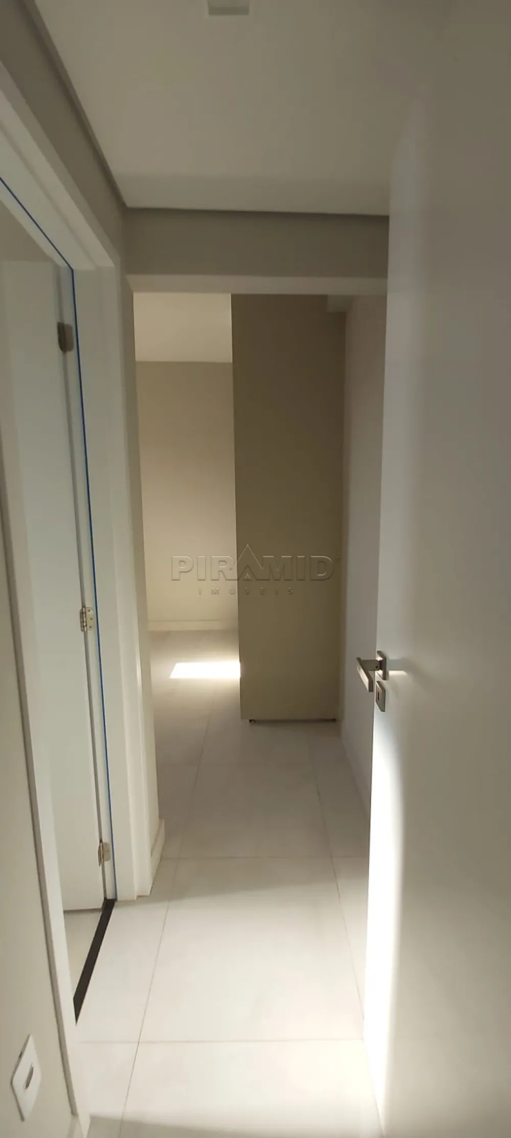 Alugar Apartamento / Padr&atilde;o em Ribeir&atilde;o Preto R$ 3.300,00 - Foto 11