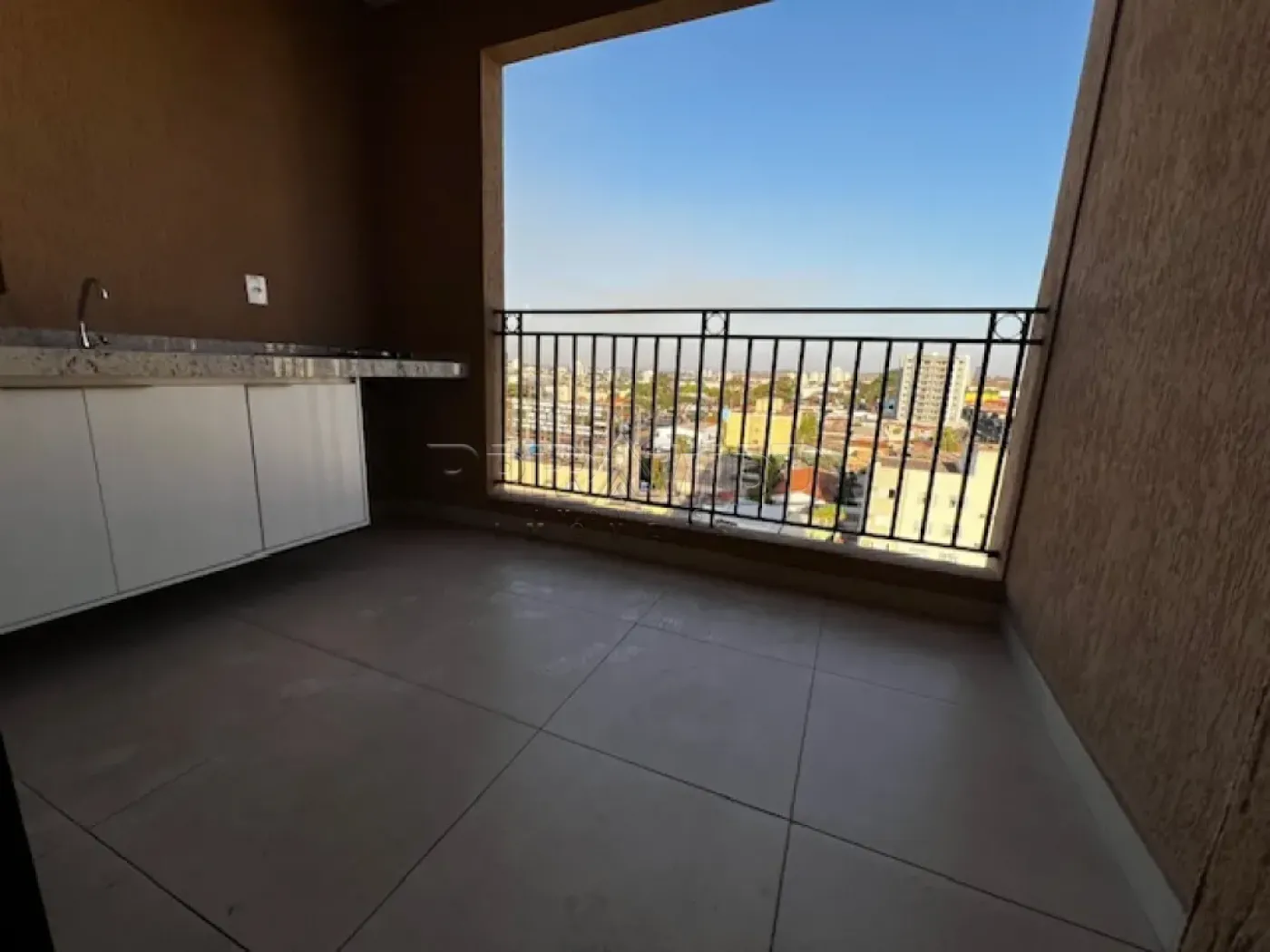Alugar Apartamento / Padr&atilde;o em Ribeir&atilde;o Preto R$ 1.650,00 - Foto 2