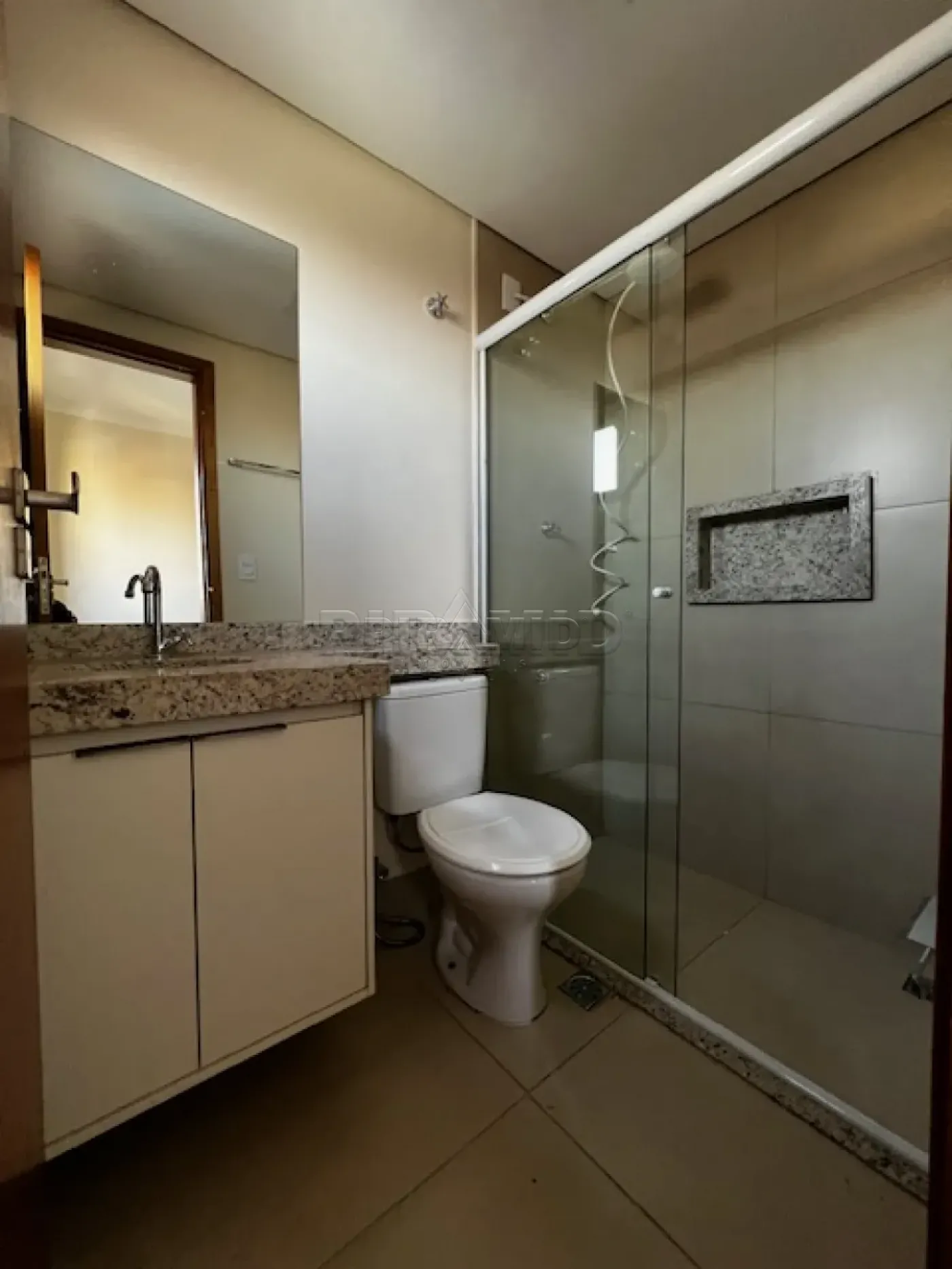 Alugar Apartamento / Padr&atilde;o em Ribeir&atilde;o Preto R$ 1.650,00 - Foto 8
