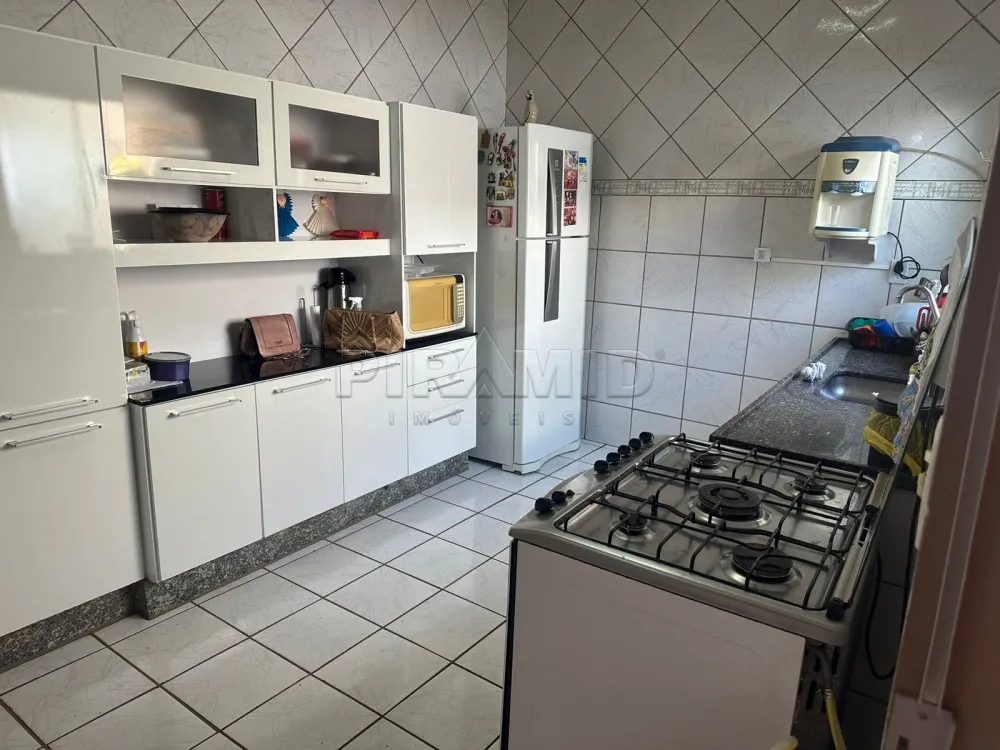 Comprar Casa / Padr&atilde;o em Ribeir&atilde;o Preto R$ 380.000,00 - Foto 14
