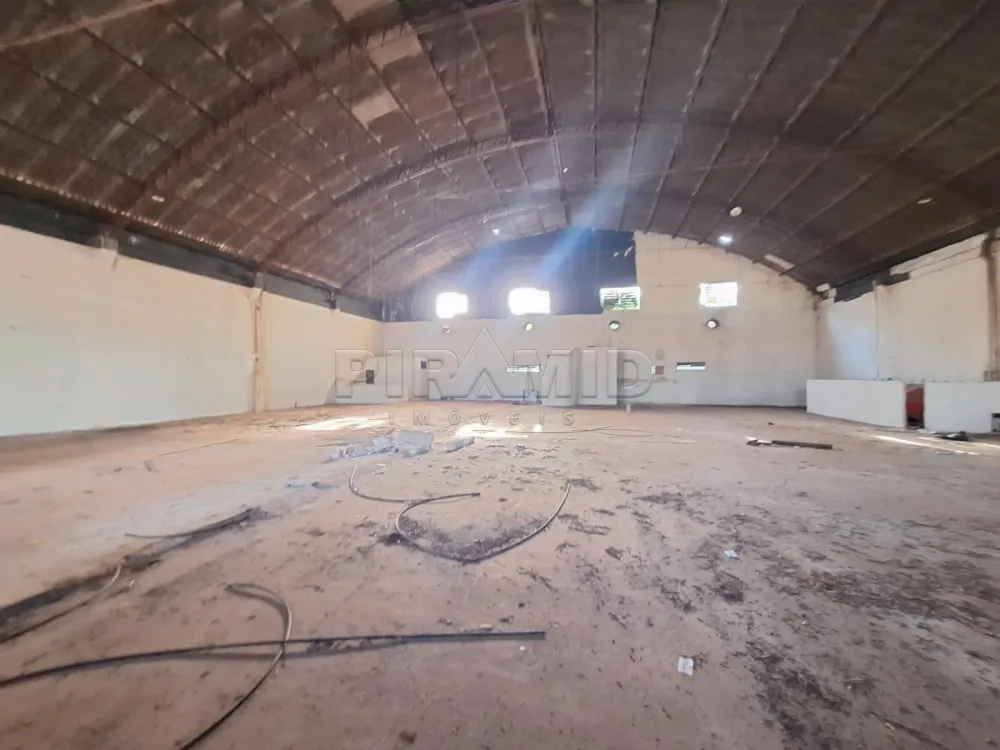 Comprar Comercial / Galp&atilde;o  Barrac&atilde;o em Ribeir&atilde;o Preto R$ 1.900.000,00 - Foto 2