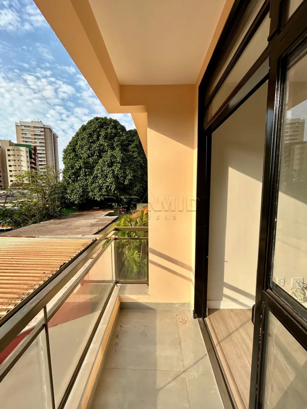 Comprar Apartamento / Padr&atilde;o em Ribeir&atilde;o Preto R$ 380.000,00 - Foto 5