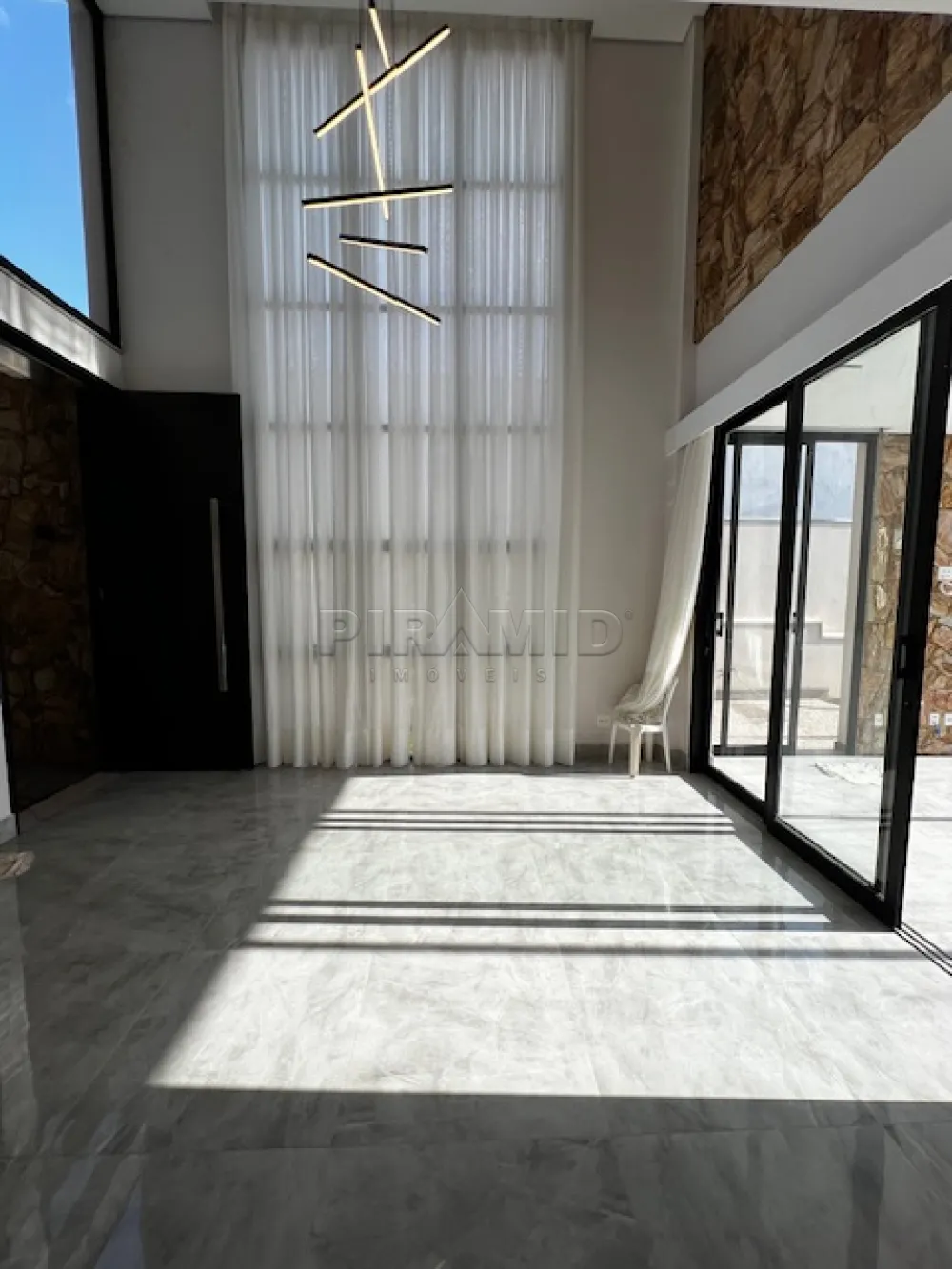 Alugar Casa / Condom&iacute;nio em Bonfim Paulista R$ 18.000,00 - Foto 1