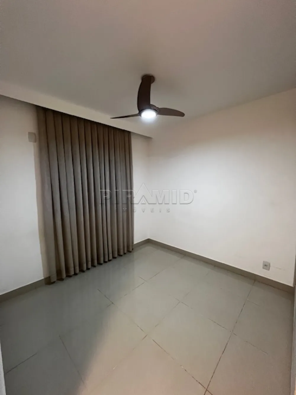 Alugar Apartamento / Padr&atilde;o em Ribeir&atilde;o Preto R$ 9.600,00 - Foto 16
