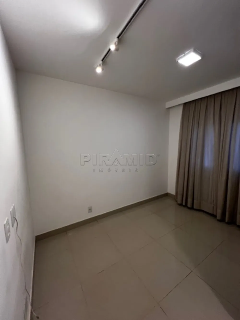 Alugar Apartamento / Padr&atilde;o em Ribeir&atilde;o Preto R$ 9.600,00 - Foto 19