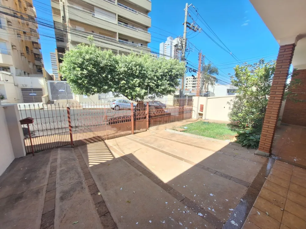 Alugar Casa / Padr&atilde;o em Ribeir&atilde;o Preto R$ 5.500,00 - Foto 2