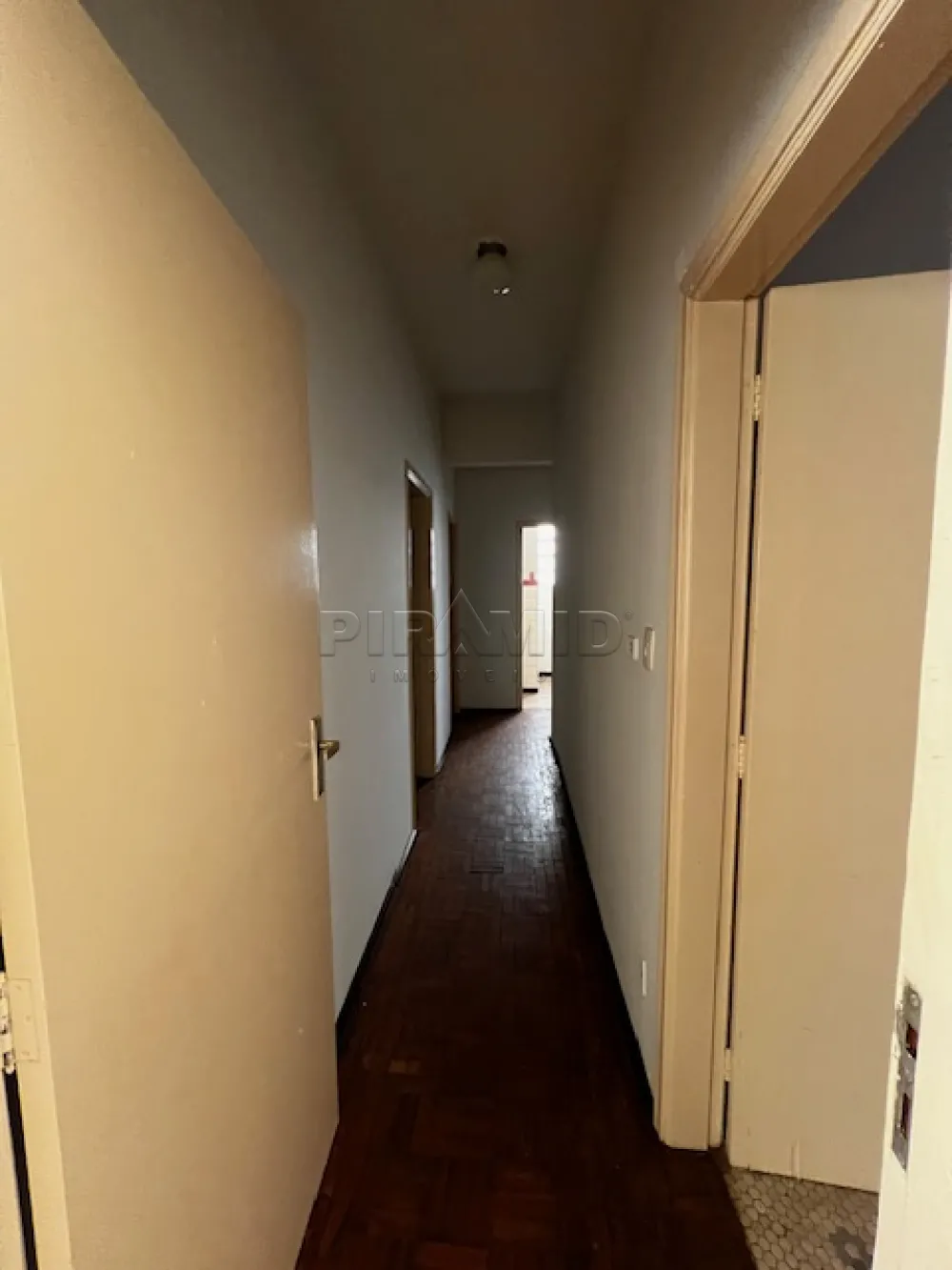 Alugar Apartamento / Padr&atilde;o em Ribeir&atilde;o Preto R$ 1.000,00 - Foto 3