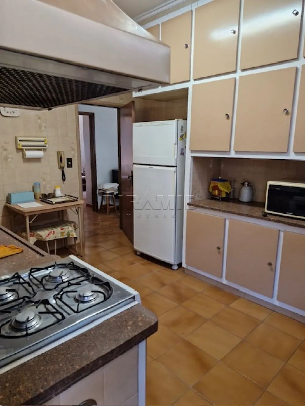 Alugar Casa / Padr&atilde;o em Ribeir&atilde;o Preto R$ 5.000,00 - Foto 10