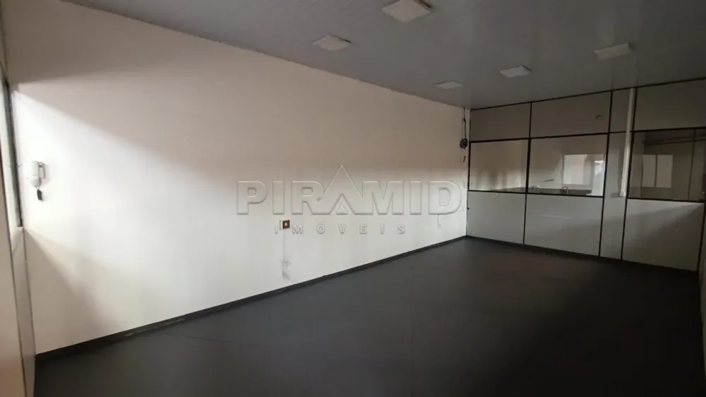 Alugar Comercial / Galp&atilde;o  Barrac&atilde;o em Ribeir&atilde;o Preto R$ 7.900,00 - Foto 4