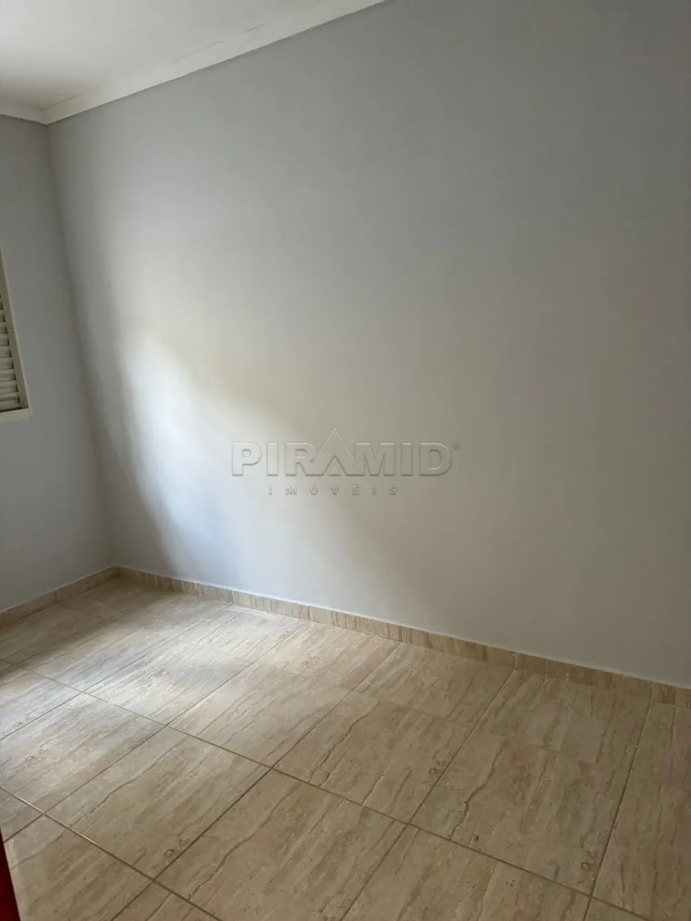 Comprar Casa / Padr&atilde;o em Ribeir&atilde;o Preto R$ 390.000,00 - Foto 4