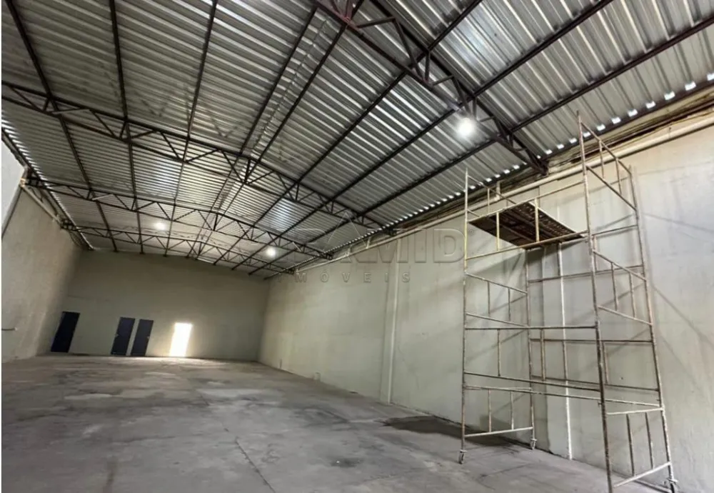 Alugar Comercial / Galp&atilde;o  Barrac&atilde;o em Ribeir&atilde;o Preto R$ 4.500,00 - Foto 1