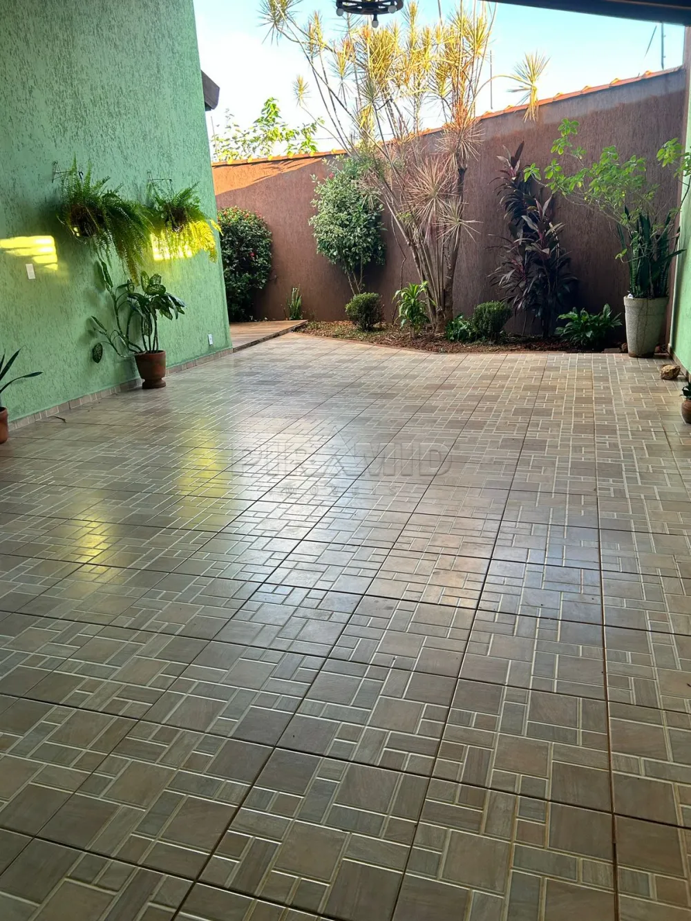 Comprar Casa / Padr&atilde;o em Ribeir&atilde;o Preto R$ 385.000,00 - Foto 3