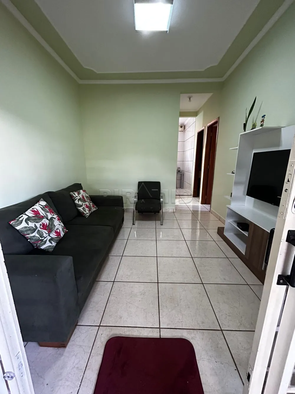 Comprar Casa / Padr&atilde;o em Ribeir&atilde;o Preto R$ 385.000,00 - Foto 5