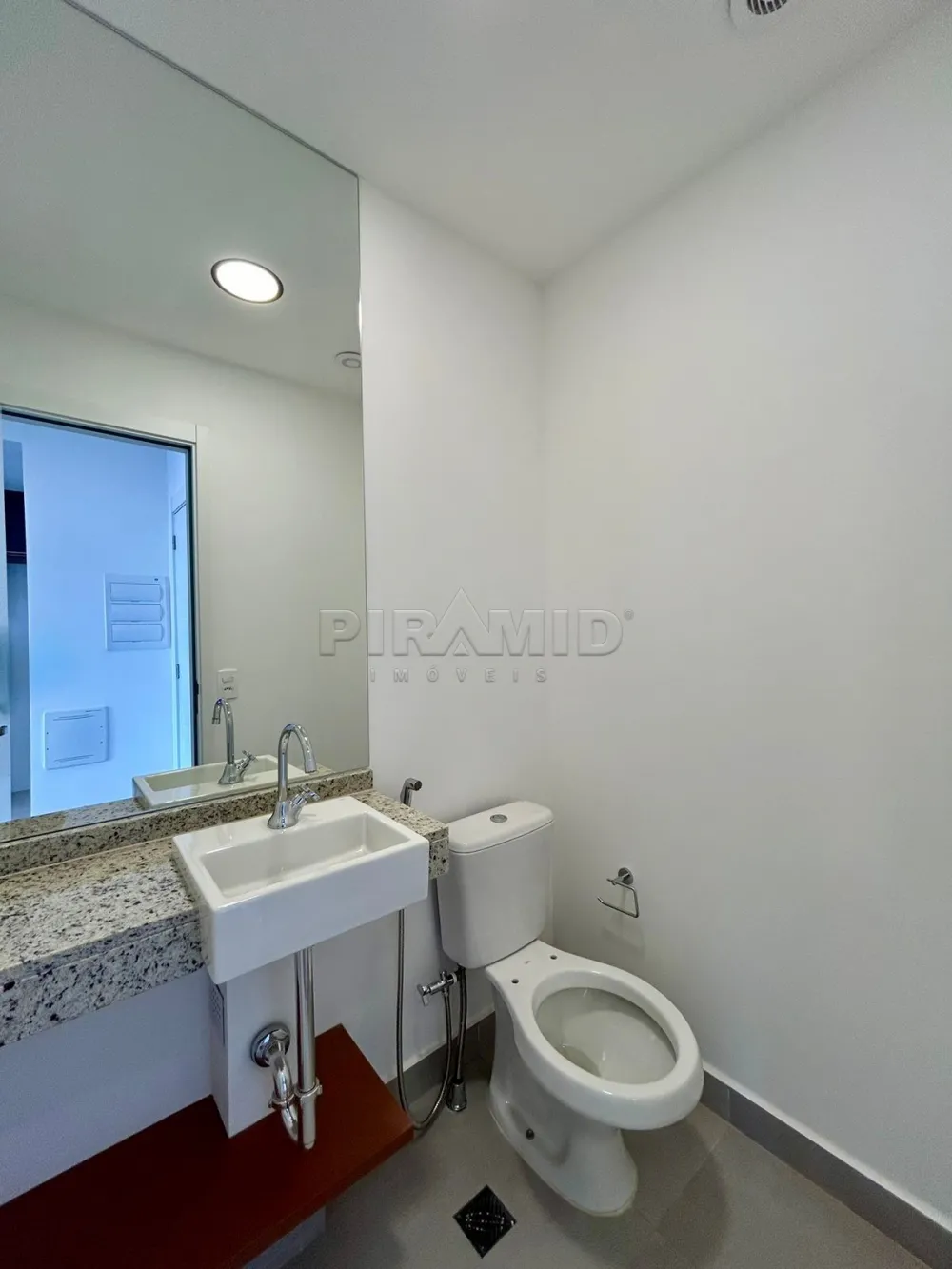 Alugar Apartamento / Padr&atilde;o em Ribeir&atilde;o Preto R$ 4.000,00 - Foto 4