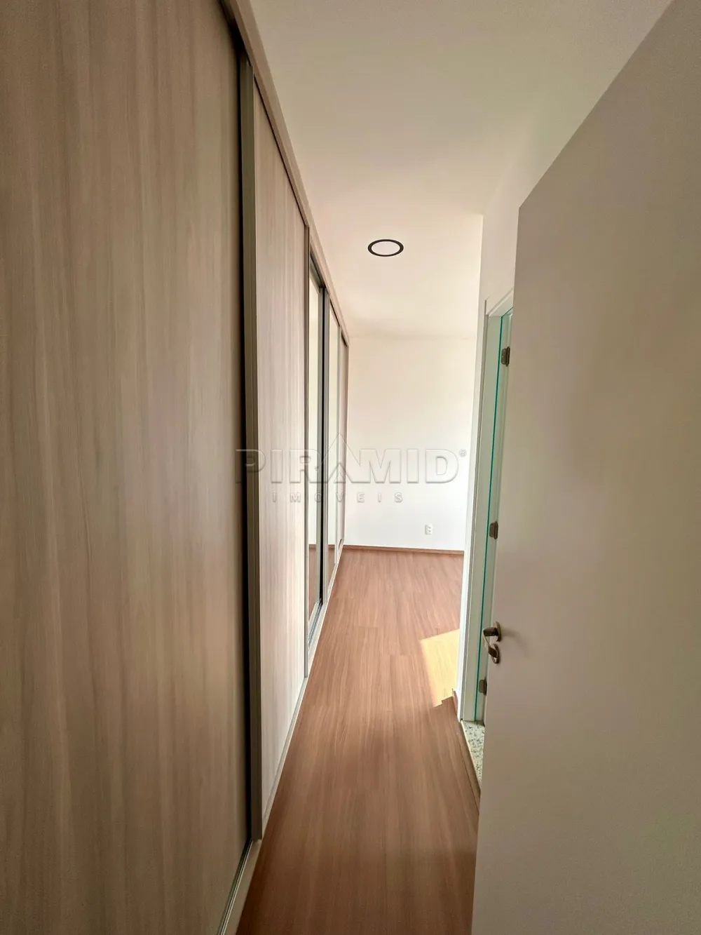 Alugar Apartamento / Padr&atilde;o em Ribeir&atilde;o Preto R$ 4.000,00 - Foto 16