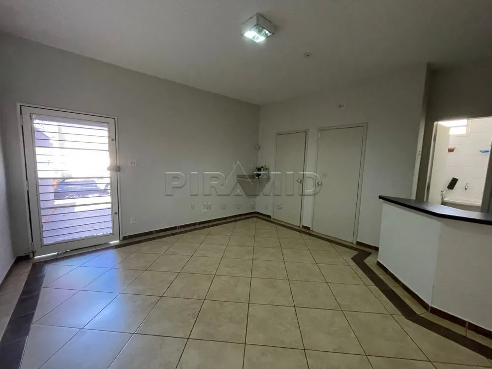 Alugar Casa / Padr&atilde;o em Ribeir&atilde;o Preto R$ 6.300,00 - Foto 2
