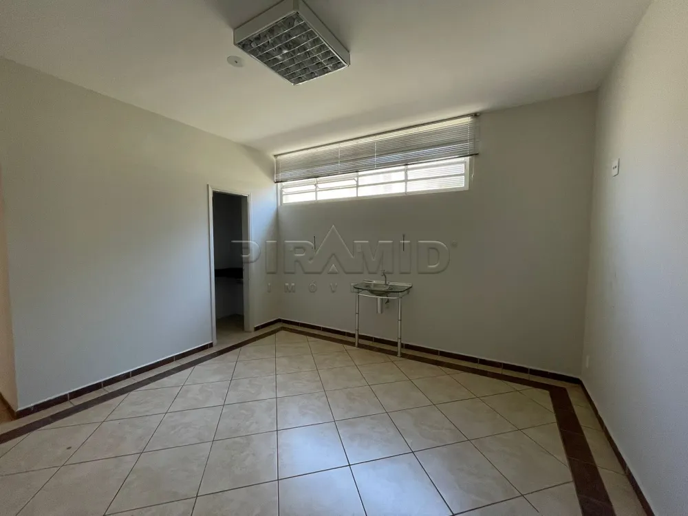 Alugar Casa / Padr&atilde;o em Ribeir&atilde;o Preto R$ 6.300,00 - Foto 16