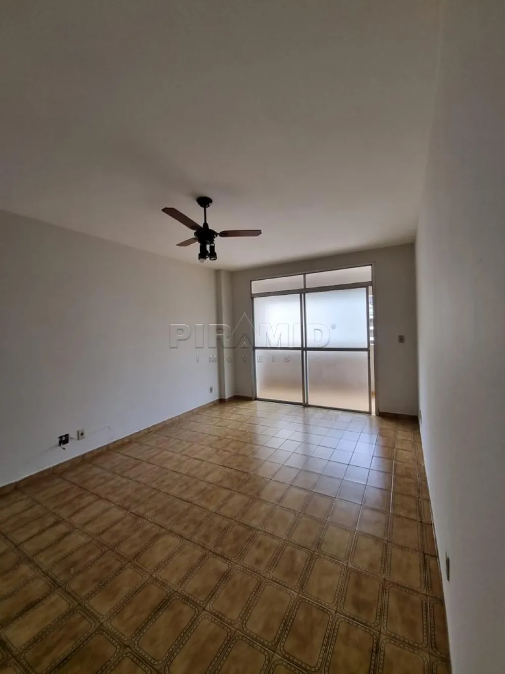 Comprar Apartamento / Padr&atilde;o em Ribeir&atilde;o Preto R$ 230.000,00 - Foto 1