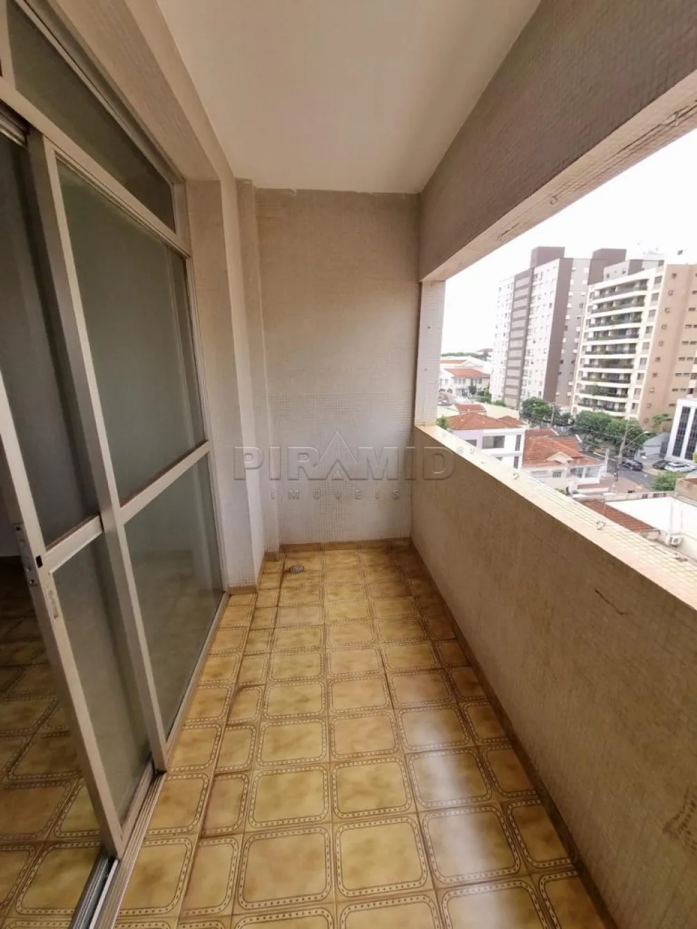Comprar Apartamento / Padr&atilde;o em Ribeir&atilde;o Preto R$ 230.000,00 - Foto 4
