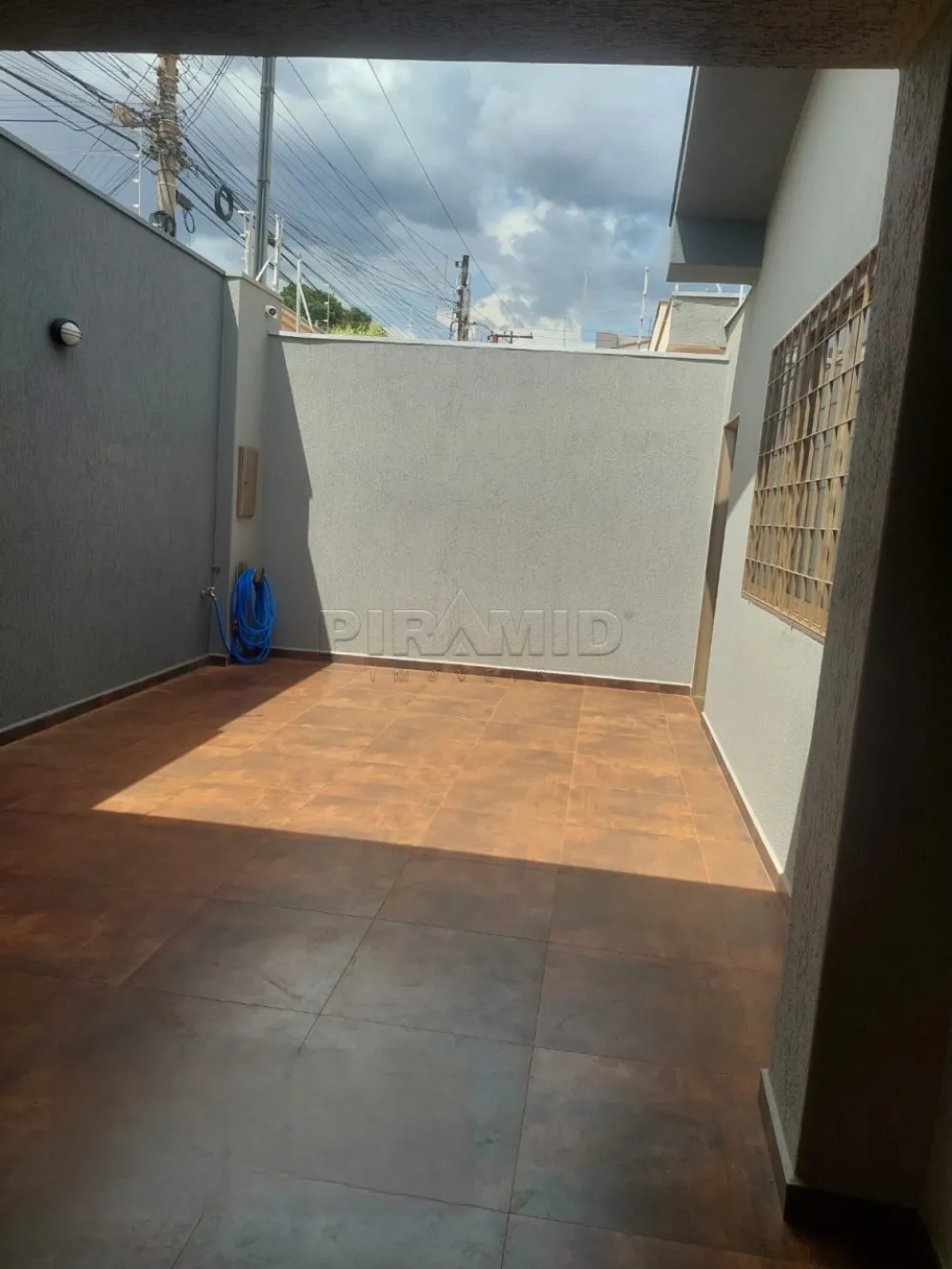 Comprar Casa / Padr&atilde;o em Ribeir&atilde;o Preto R$ 650.000,00 - Foto 5