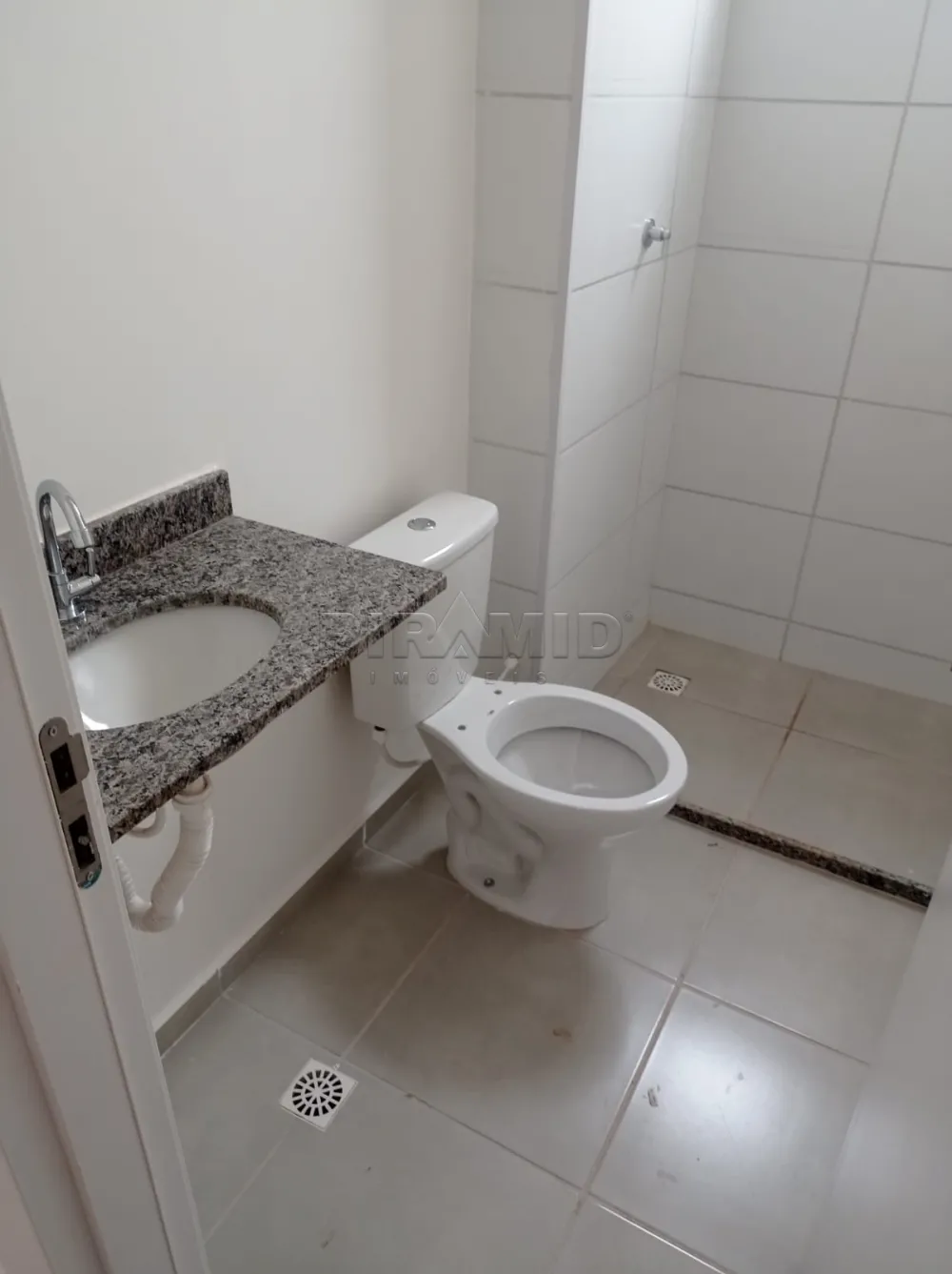 Alugar Apartamento / Padr&atilde;o em Ribeir&atilde;o Preto R$ 1.200,00 - Foto 6