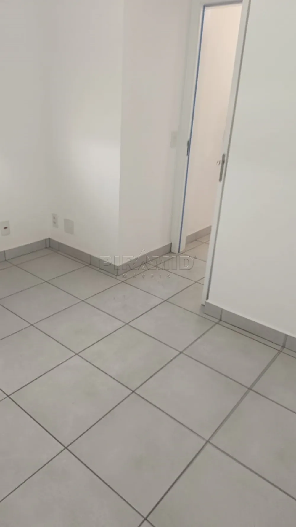 Comprar Apartamento / Padr&atilde;o em Ribeir&atilde;o Preto R$ 215.000,00 - Foto 2