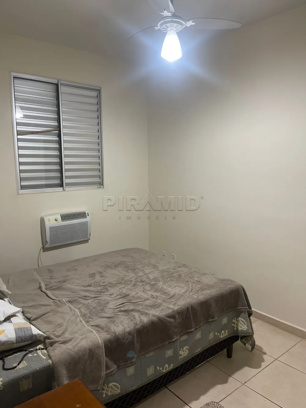 Alugar Apartamento / Padr&atilde;o em Ribeir&atilde;o Preto R$ 1.350,00 - Foto 3