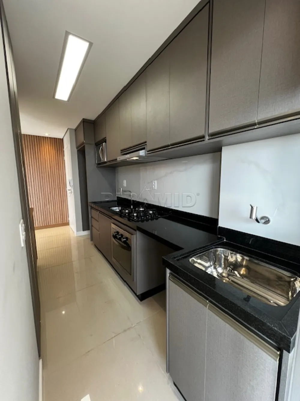Alugar Apartamento / Padr&atilde;o em Ribeir&atilde;o Preto R$ 3.500,00 - Foto 16