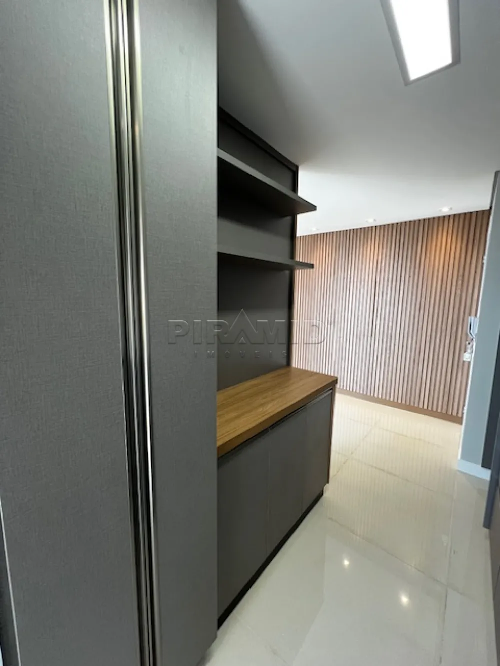 Alugar Apartamento / Padr&atilde;o em Ribeir&atilde;o Preto R$ 3.500,00 - Foto 17
