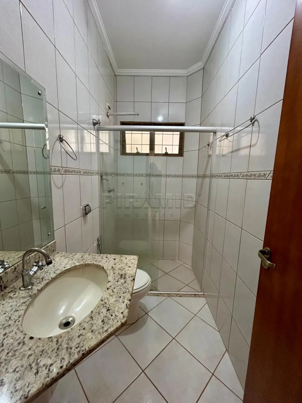 Alugar Apartamento / Padr&atilde;o em Ribeir&atilde;o Preto R$ 2.300,00 - Foto 16