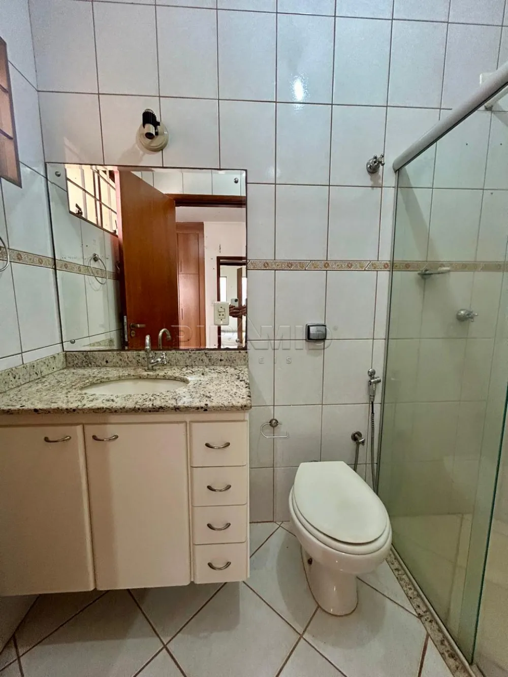 Alugar Apartamento / Padr&atilde;o em Ribeir&atilde;o Preto R$ 2.300,00 - Foto 19