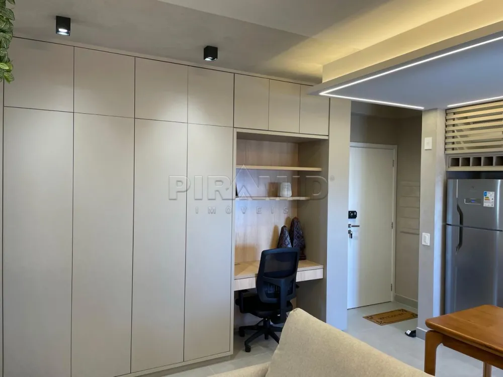 Alugar Apartamento / Padr&atilde;o em Ribeir&atilde;o Preto R$ 4.000,00 - Foto 3