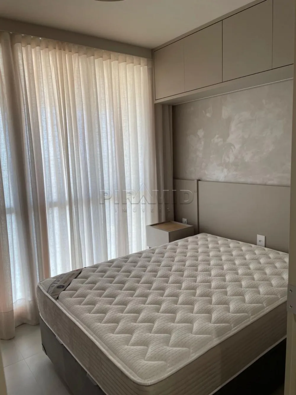 Alugar Apartamento / Padr&atilde;o em Ribeir&atilde;o Preto R$ 4.000,00 - Foto 6
