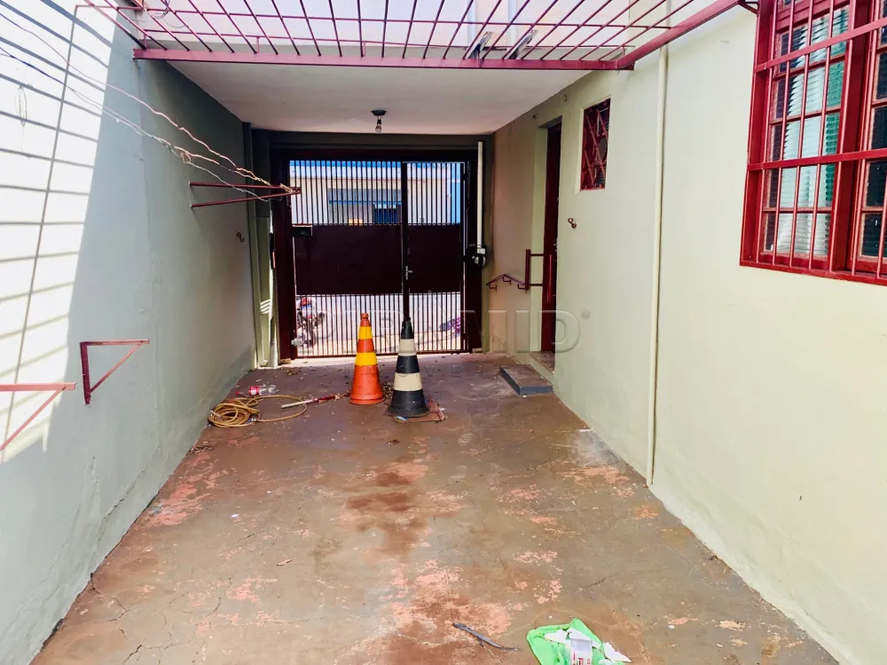 Alugar Casa / Padr&atilde;o em Ribeir&atilde;o Preto R$ 1.450,00 - Foto 12