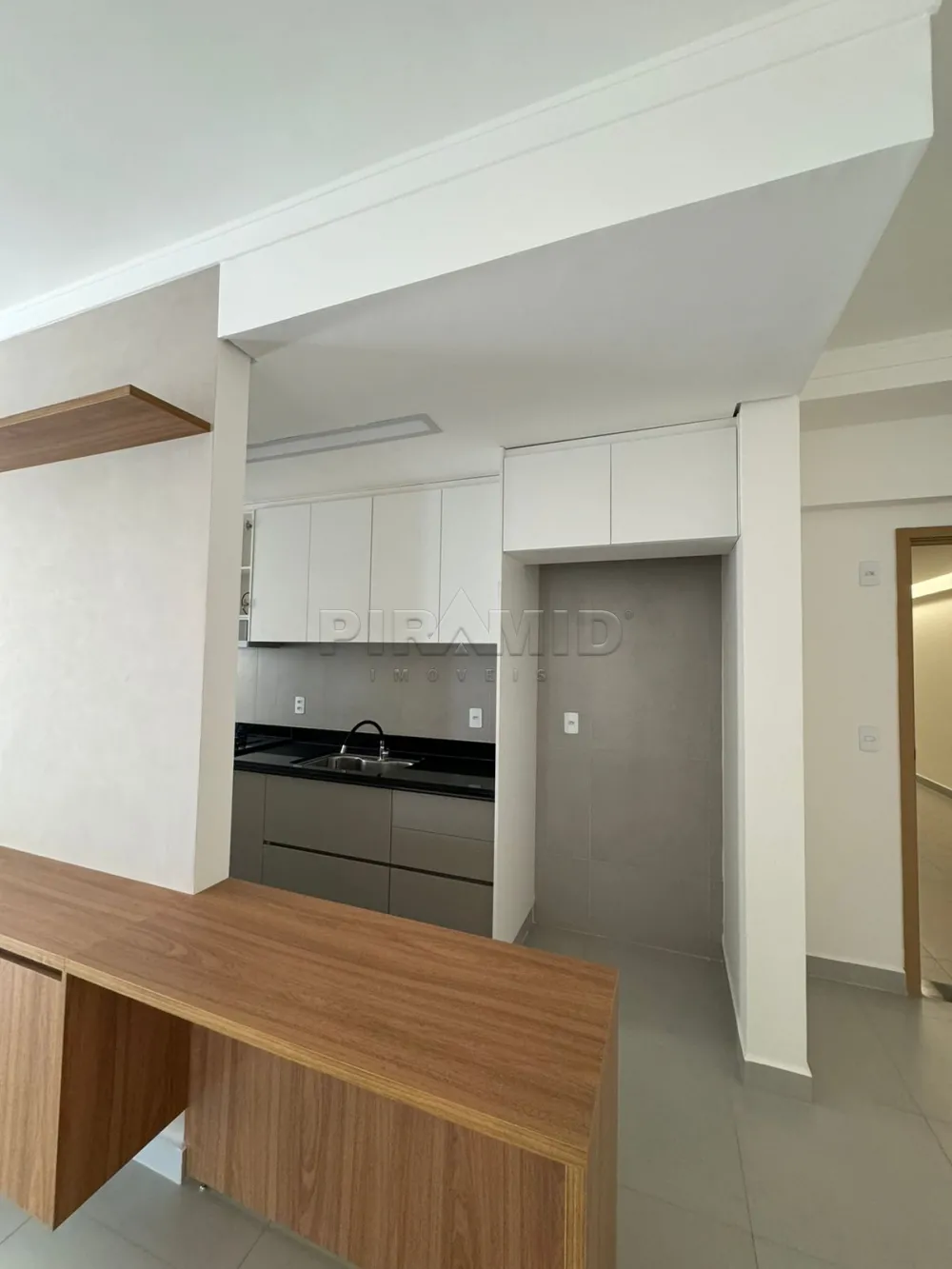 Alugar Apartamento / Padr&atilde;o em Ribeir&atilde;o Preto R$ 3.300,00 - Foto 10